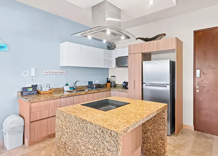 Luxurious Penthouse With Jungle View & Private Pool Apartment *