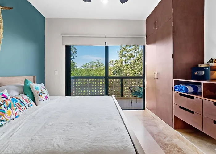 Luxurious Penthouse With Jungle View & Private Pool *